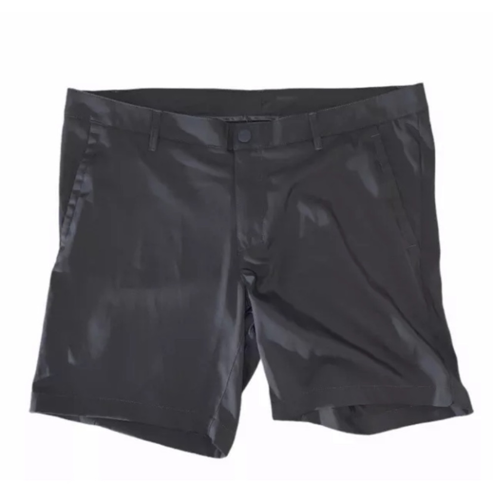 Men’s All In Motion Golf Shorts Size 40